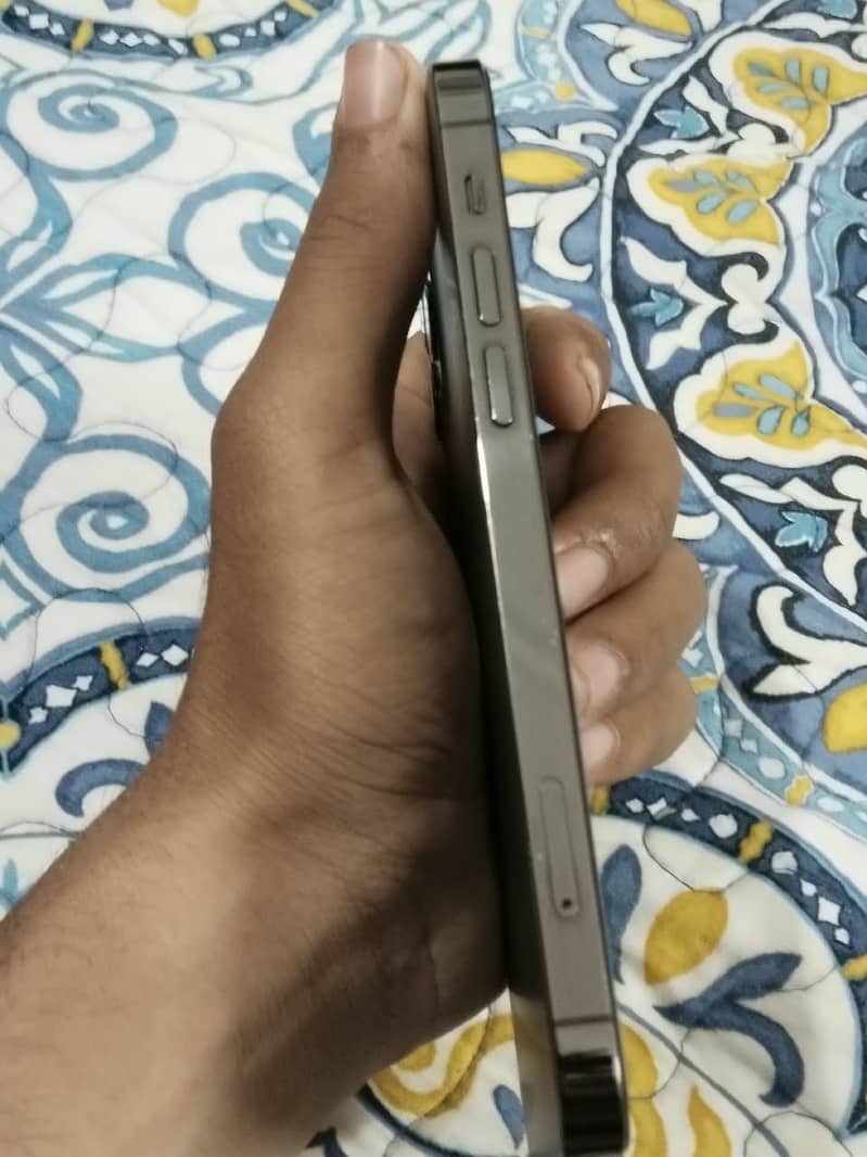 Apple iPhone 12 Pro 0