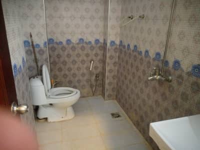 1bed falt available for rent land Mark save Mart plza Ghauri Town pahse 5