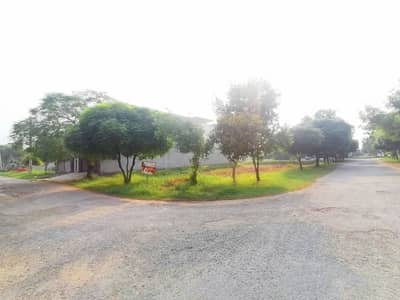 A Well Designed Corner Residential Plot Is Up For sale In An Ideal Location In Lahore