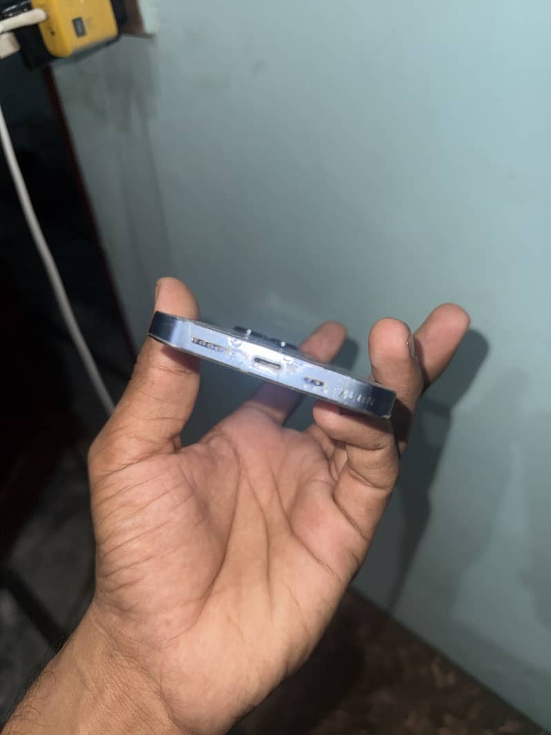 Apple iPhone 13 Pro 7