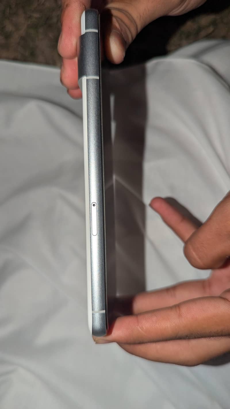 Google Pixel 7 2