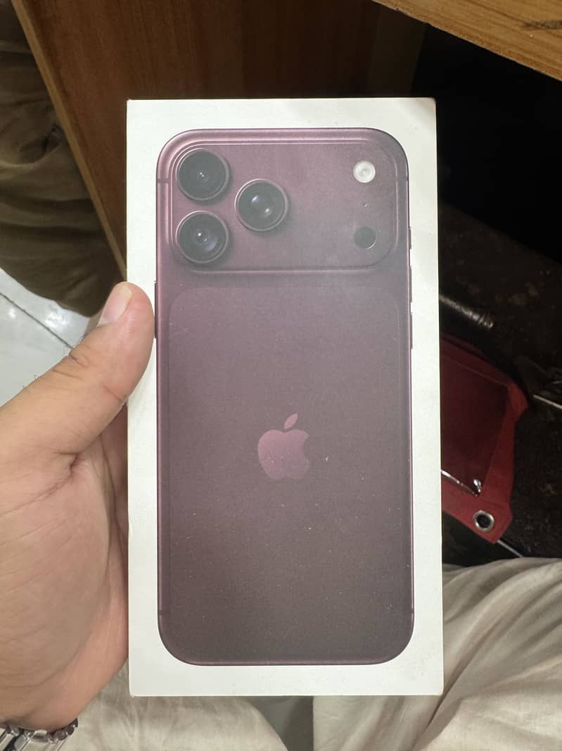 Apple iPhone 18 Pro Max 1
