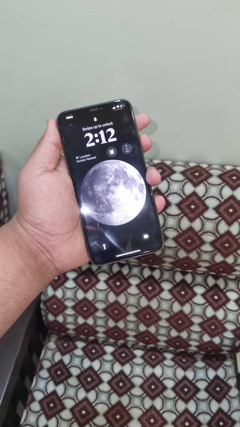 Apple iPhone X 2