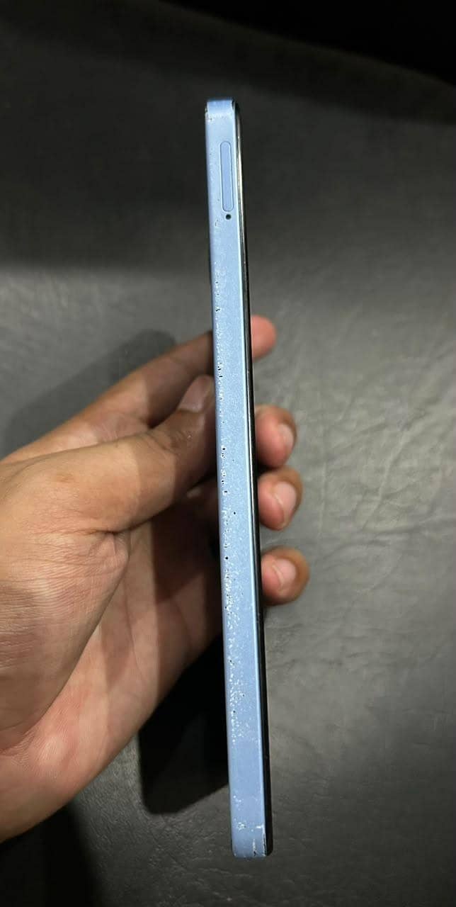 Xiaomi Redmi 12 1
