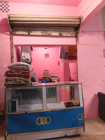 SHOP AVAILABLE FOR RENT
