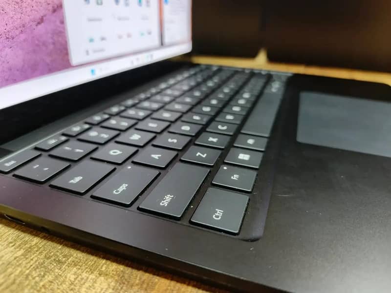 512GB 12th Generation Microsoft Surface laptop EXTENDABLE 2