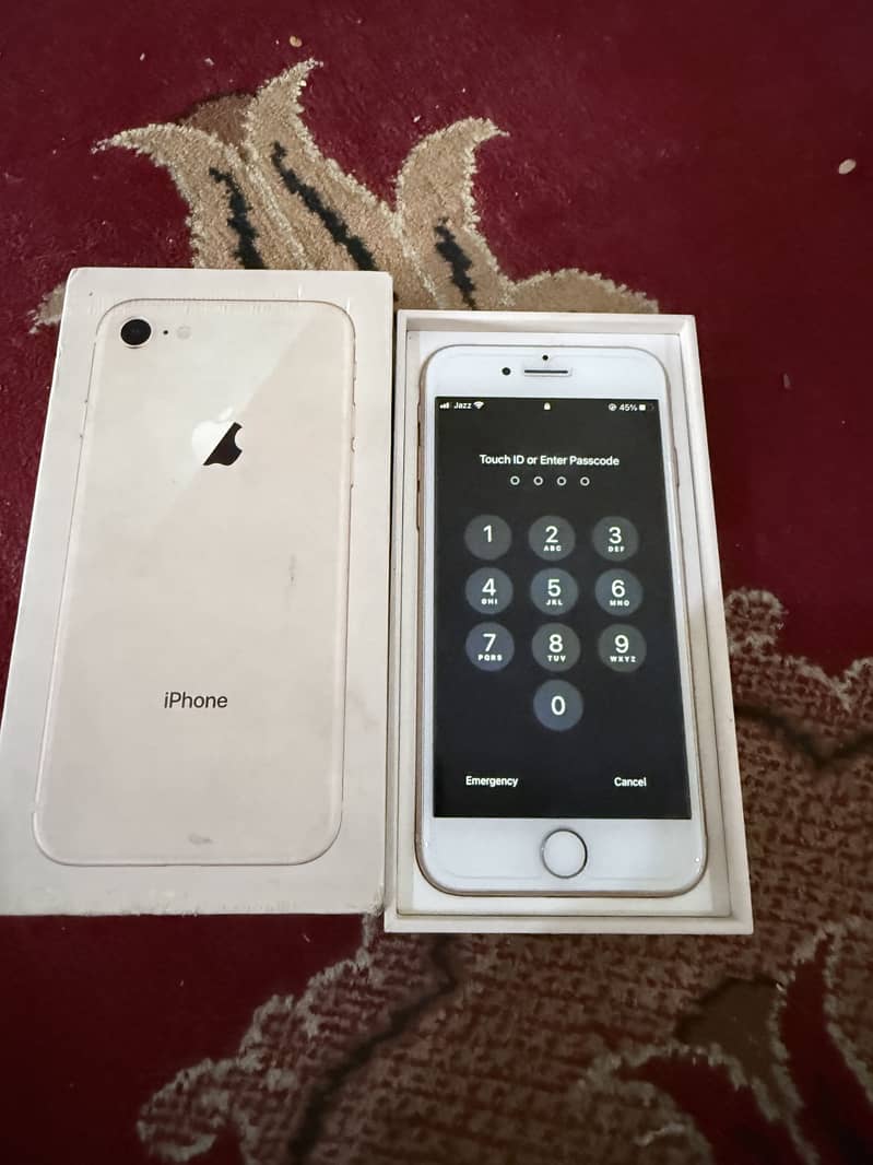 Apple iPhone 8 2