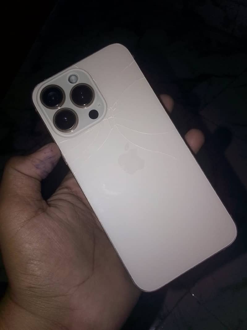 IPHONE 0