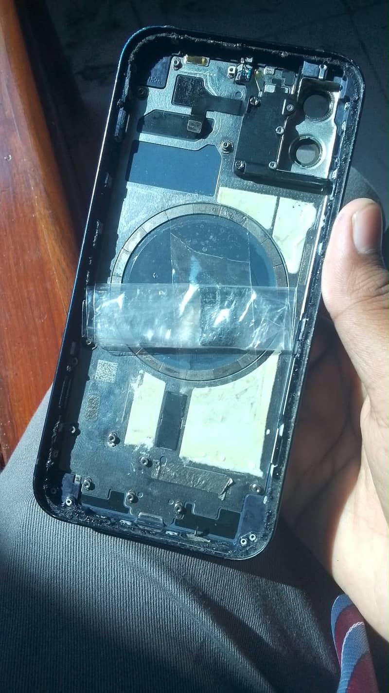 IPHONE 8