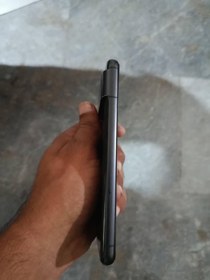 Google Pixel 8 2