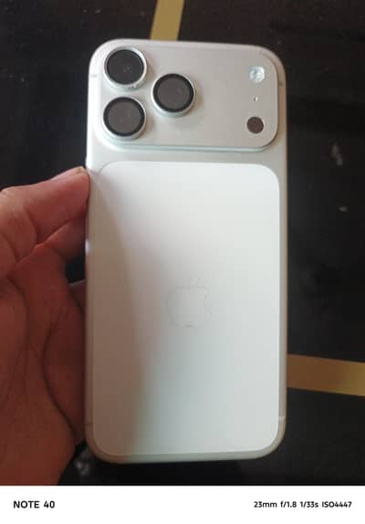 Apple iPhone 17 Pro Max jv