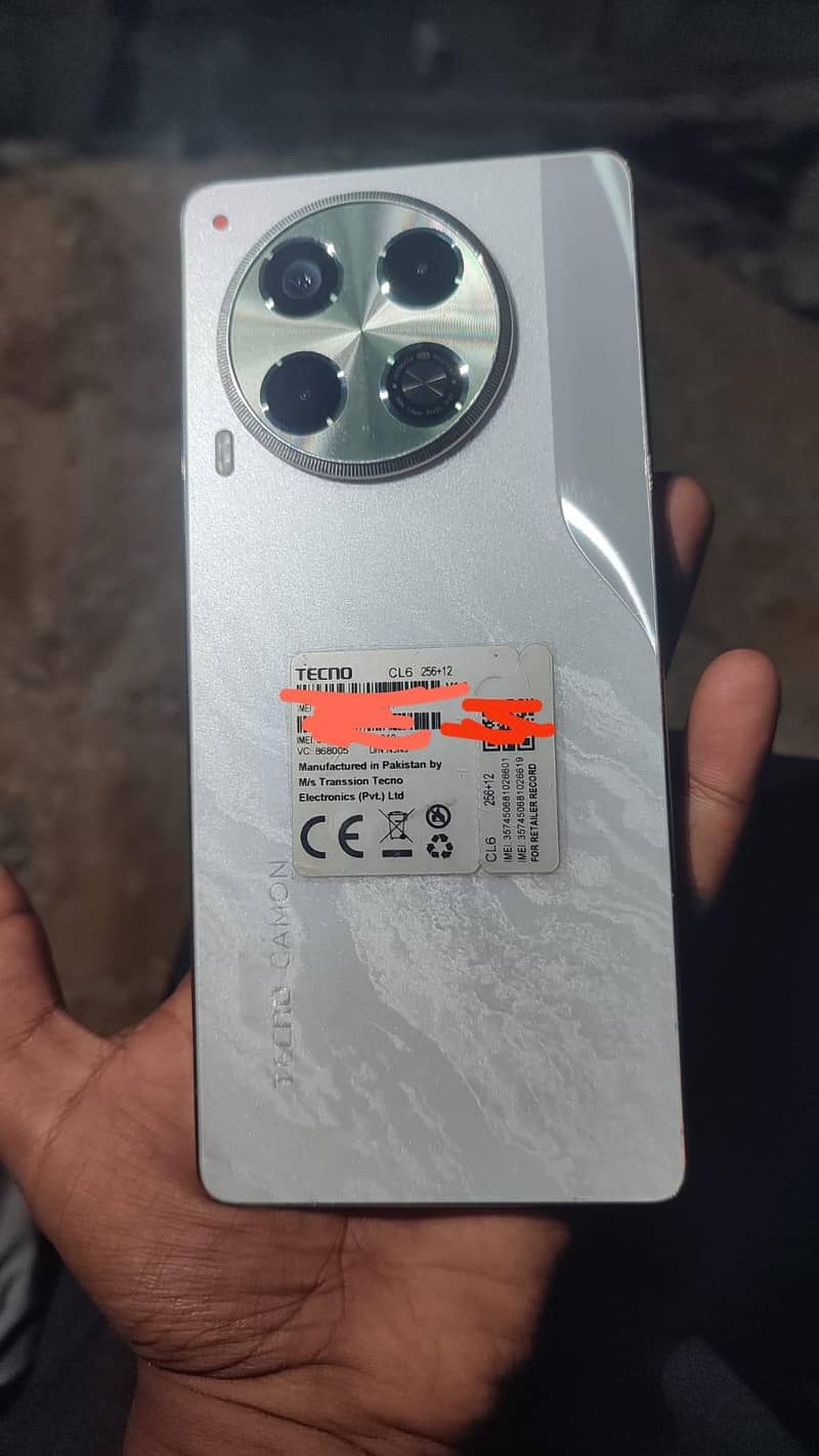 Tecno CAMON 30 0