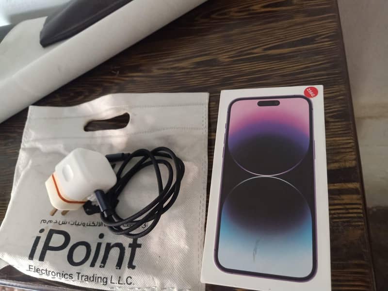Apple iPhone 14 Pro Max 1