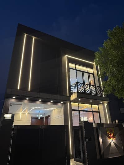 5 MARLA HOUSE FOR SALE IN LAKE CITY MEADOWS EX STATE LIFE SOCIETY FOR MORE DETAILS CONTACT ME  UMAR MALIK