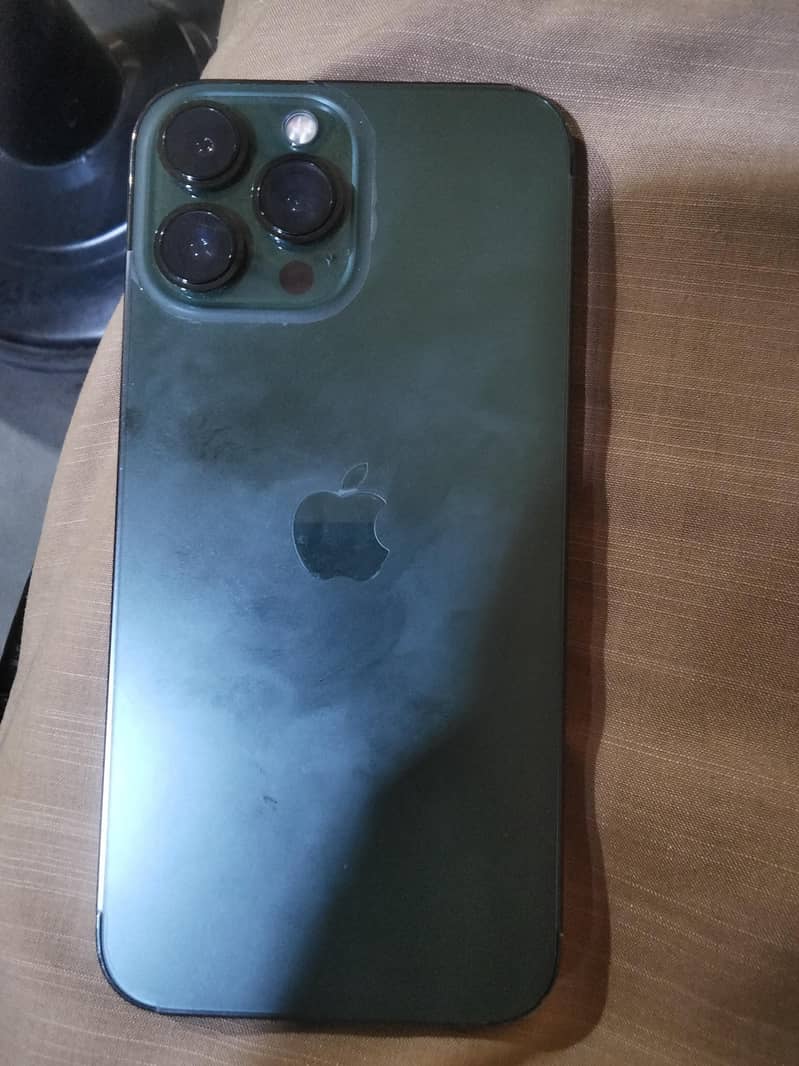 Apple iPhone 13 Pro Max 0