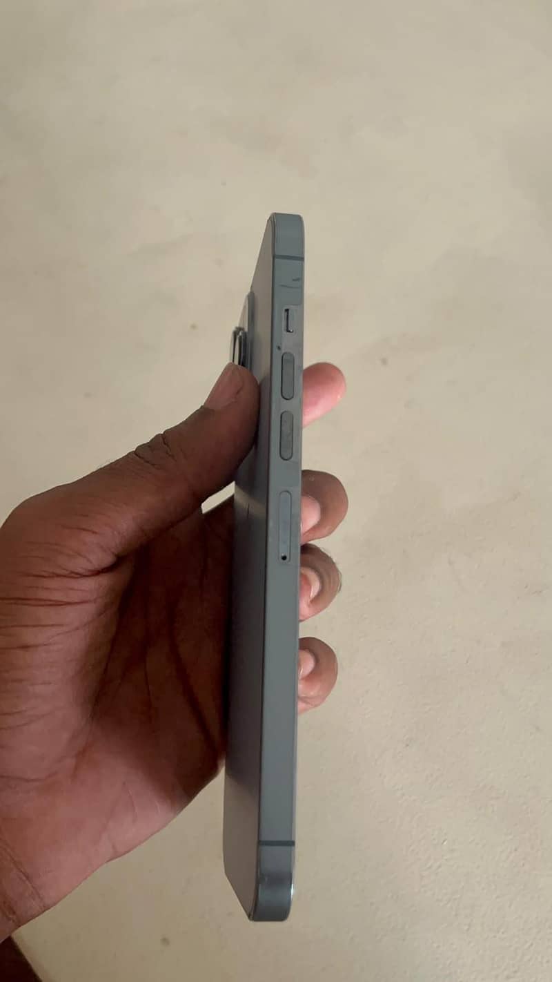 Apple iPhone 13 Pro Max 2