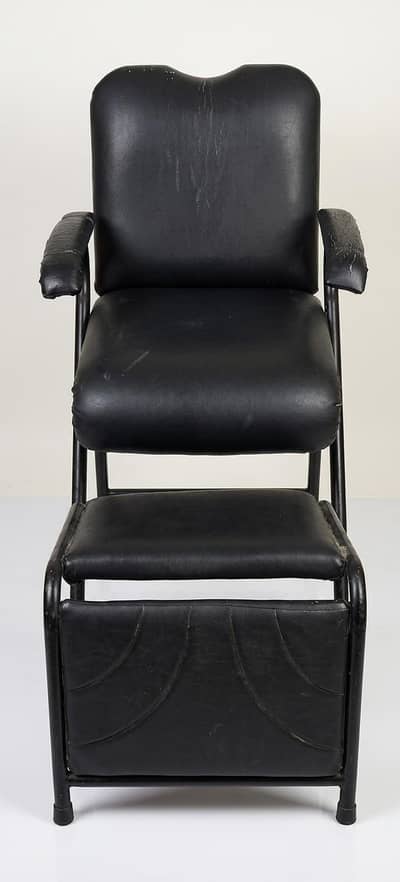 Facial Chair, Footrest Chair, Revolving Chairs