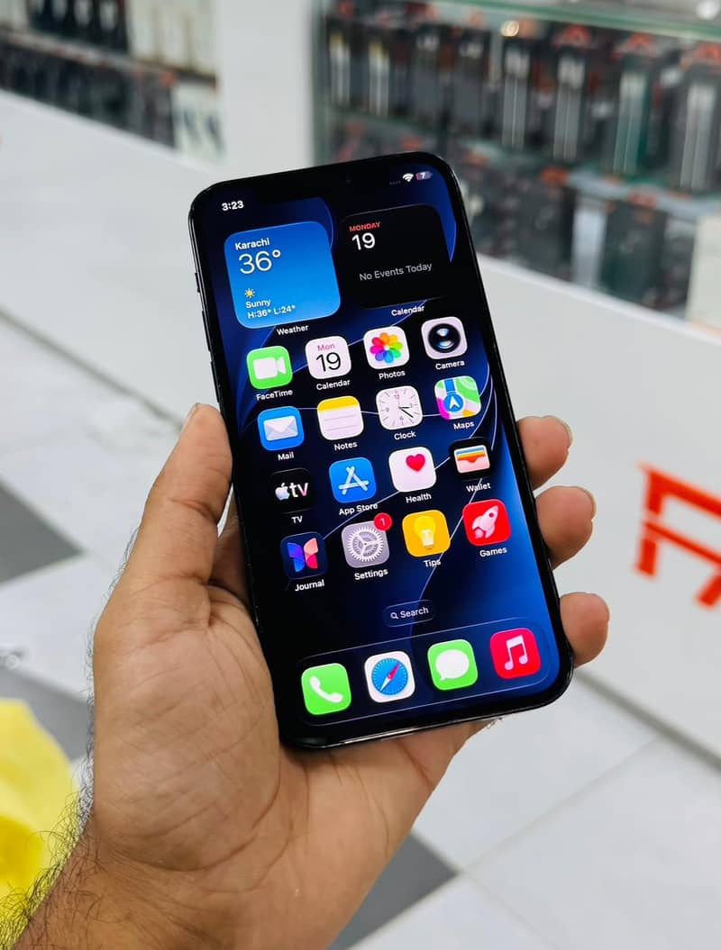Apple iPhone 12 Pro Max 3
