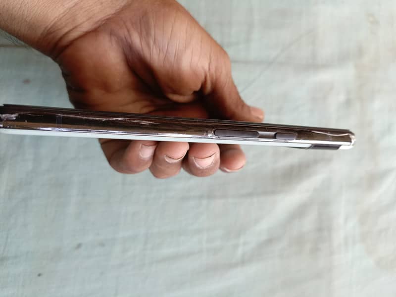 Google Pixel 6a 10.10 condition 2
