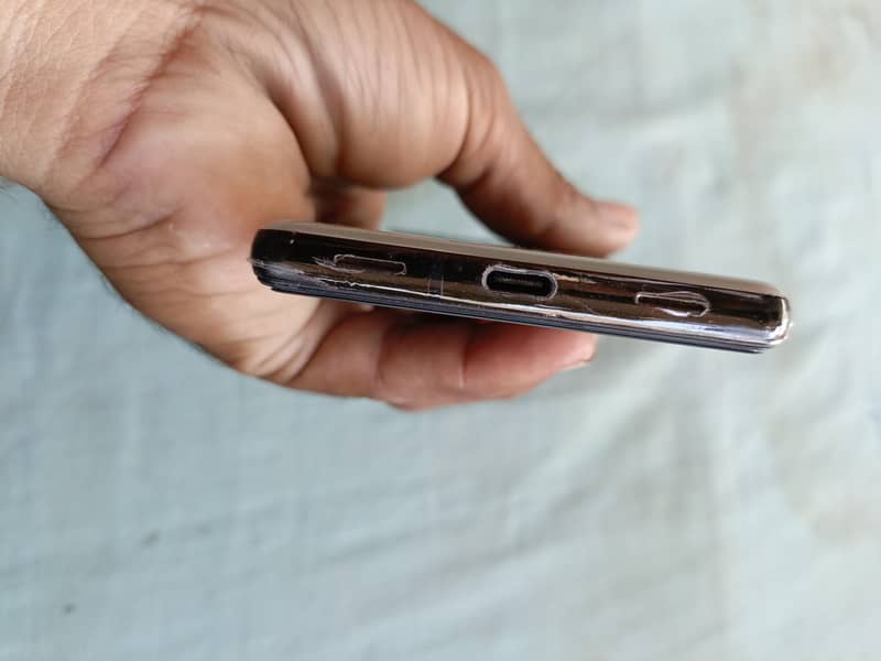 Google Pixel 6a 10.10 condition 4