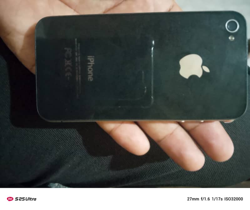 Apple iPhone 4 1