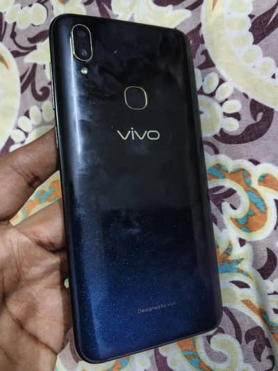 Vivo V11