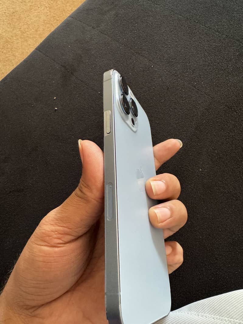 Apple iPhone 13 Pro Max 7