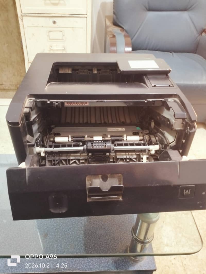 Printer hp laser jet 400 3