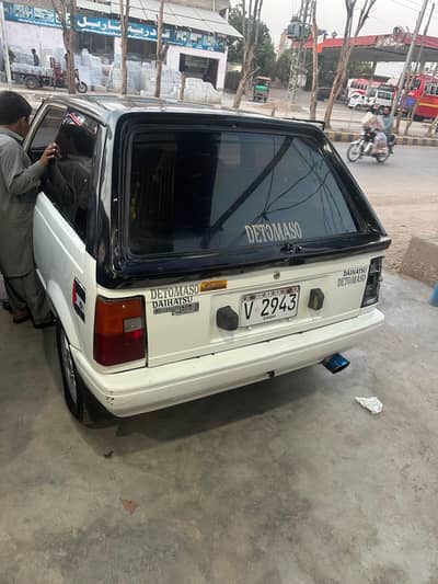 Daihatsu Charade 1993