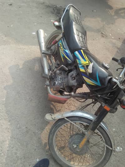 Honda CG 125 2004 Model for sale read add please carefully