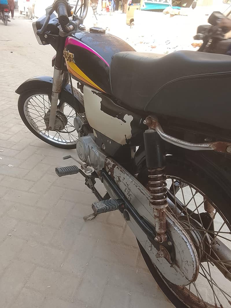 UD 70 2019 model 8