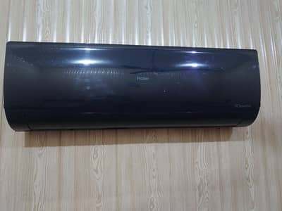 Haier 1.5 Ton inverter AC for sale excellent condition