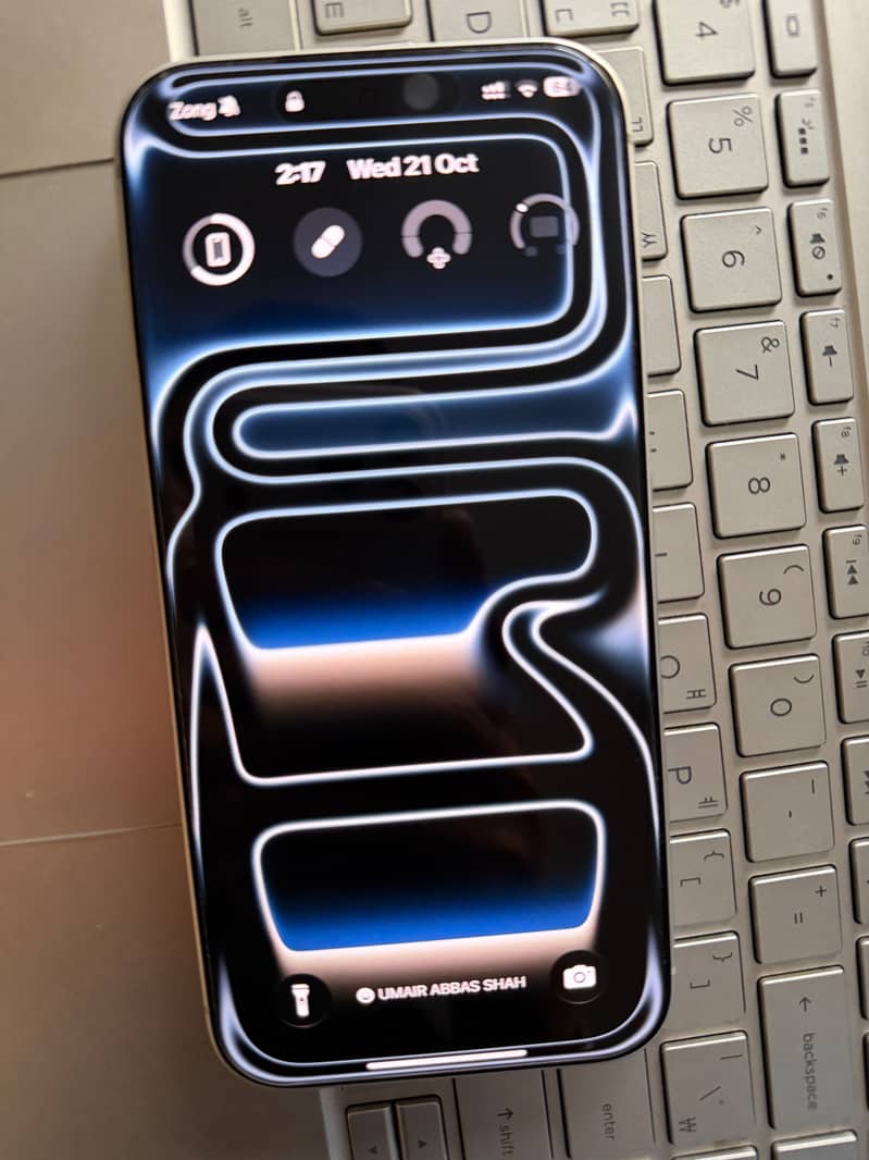 Apple iPhone 17 Pro Max 5