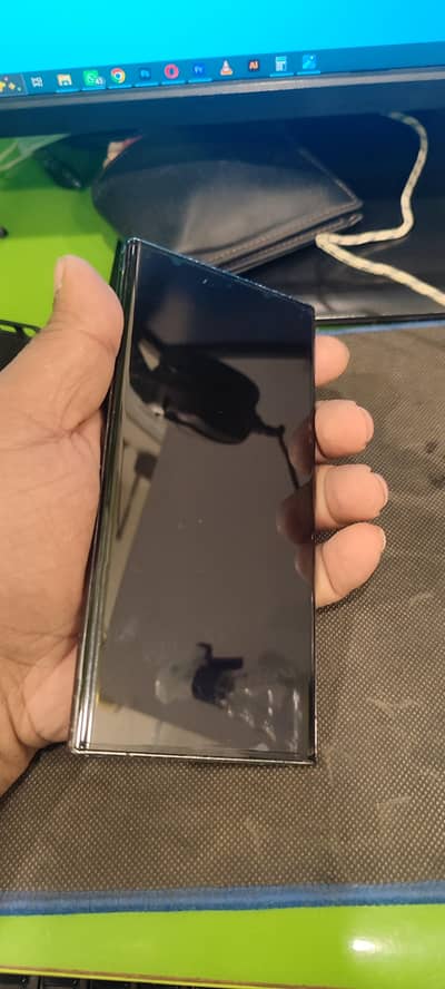 Samsung Mobile S22 Ultra