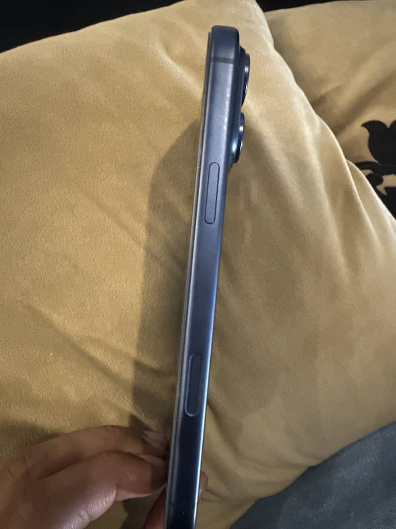 Apple iPhone 17 Pro Max 1