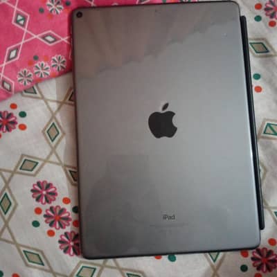 apple I pad air for sale confusion 9/10