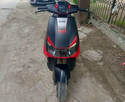 Evee S1 Pro Electric Scooter - Islamabad Registered - Urgent Sale!