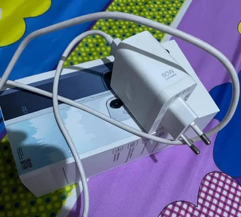 OPPO A6s pro 4