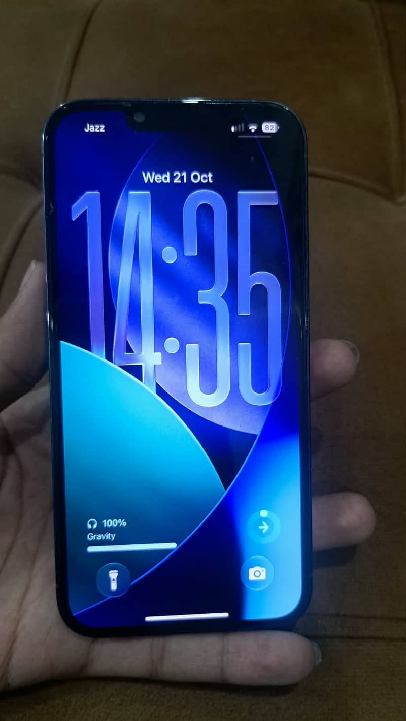 Apple iPhone 13 Pro 1