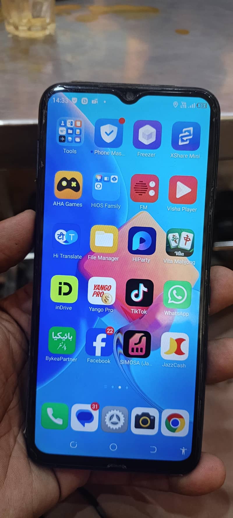Tecno Spark 8C 1