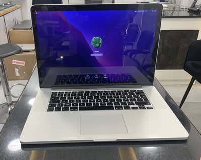 MacBook Pro 15” 2015 | 16GB RAM | 512GB SSD | 2GB Graphics 10/10