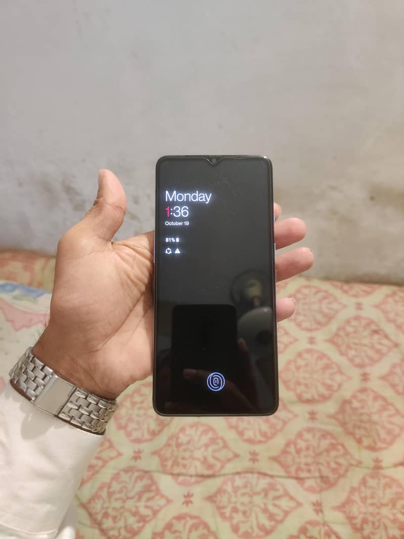 One Plus 7T Duall sim 4