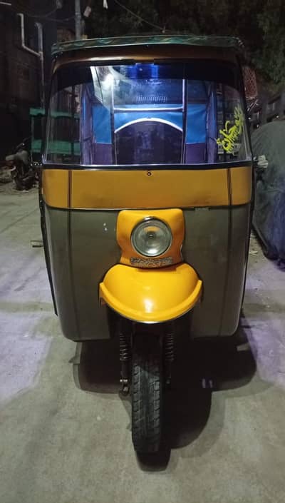 SAZGAR Rickshaw 200cc 1 lac 40 hazar