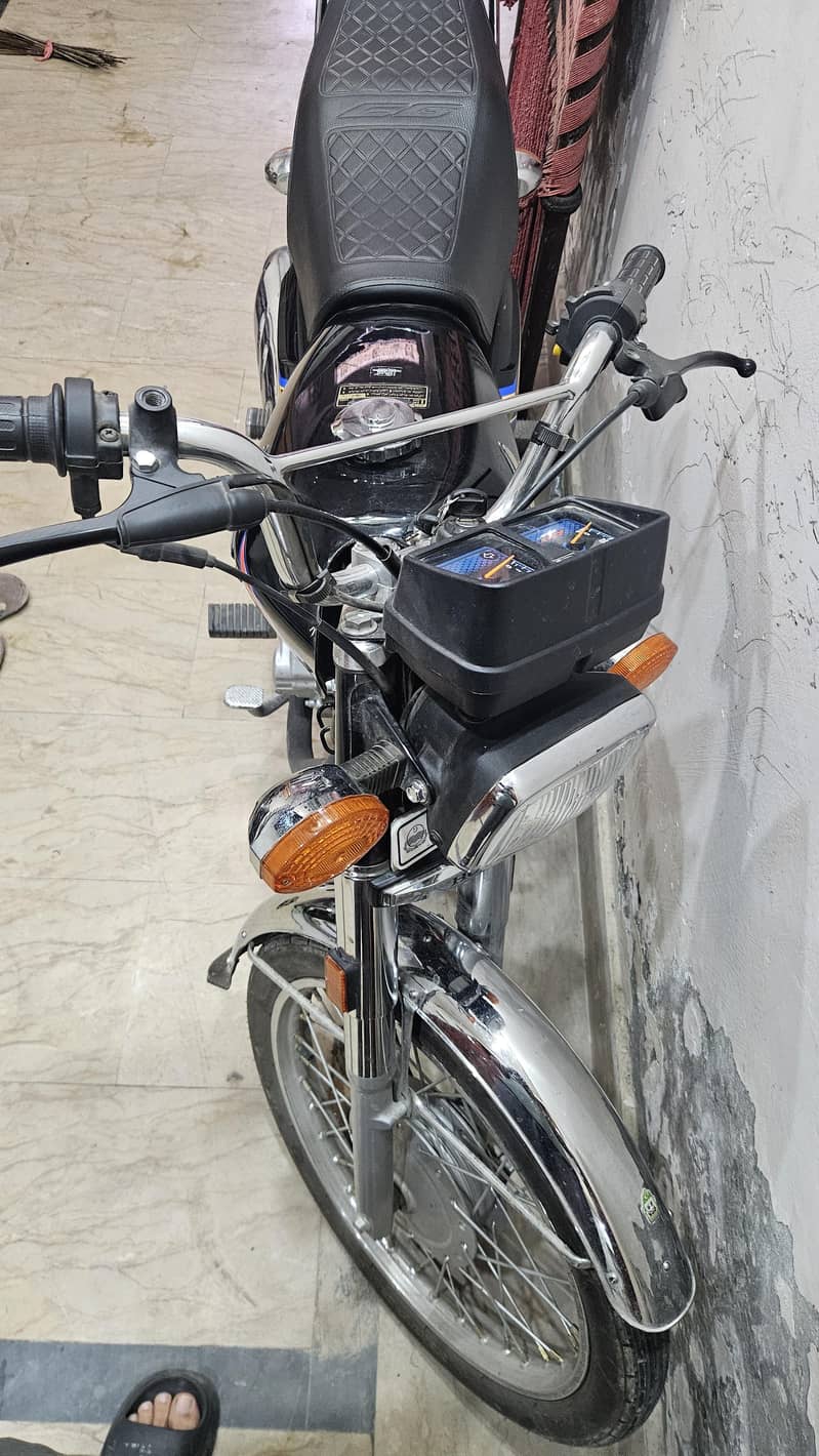 cg 125 0