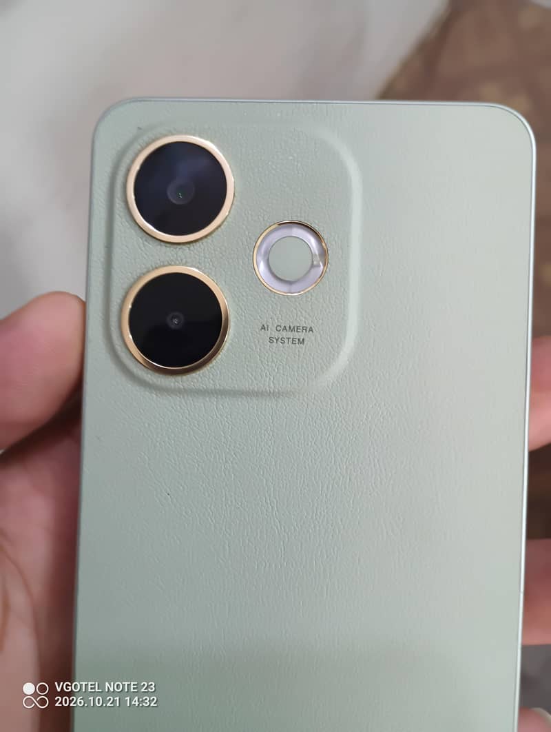 OPPO A5 Pro 1