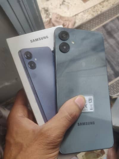 Samsung Mobile A06 6/128