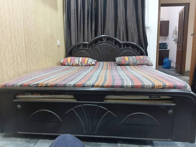 LUXURY BED 0