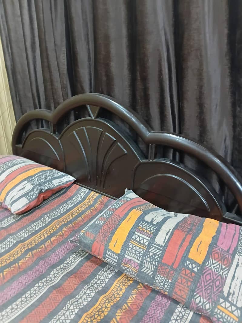 LUXURY BED 5