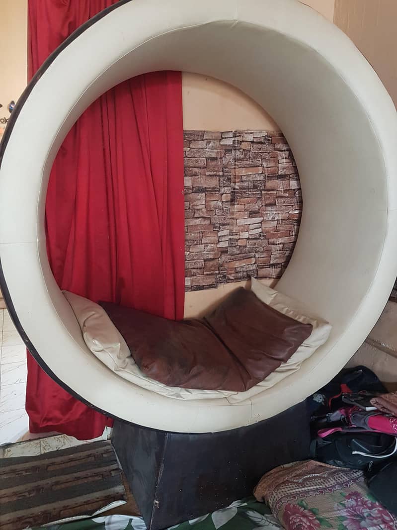 classic look couch 2