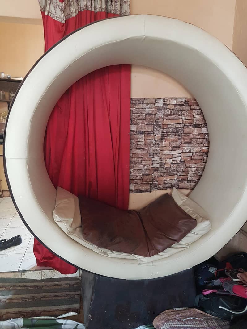 classic look couch 4